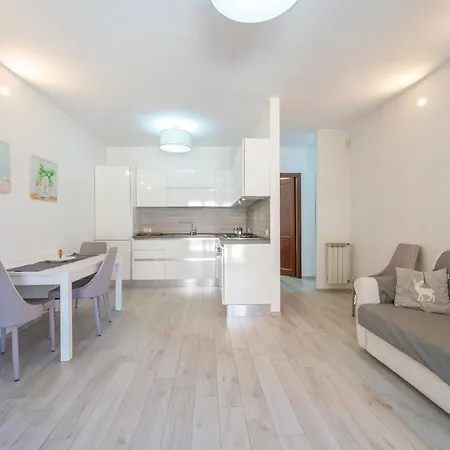 Casa - La Spezia *