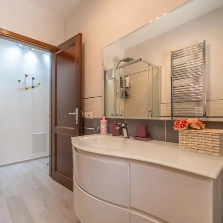 Casa - La Spezia Appartement Olbia